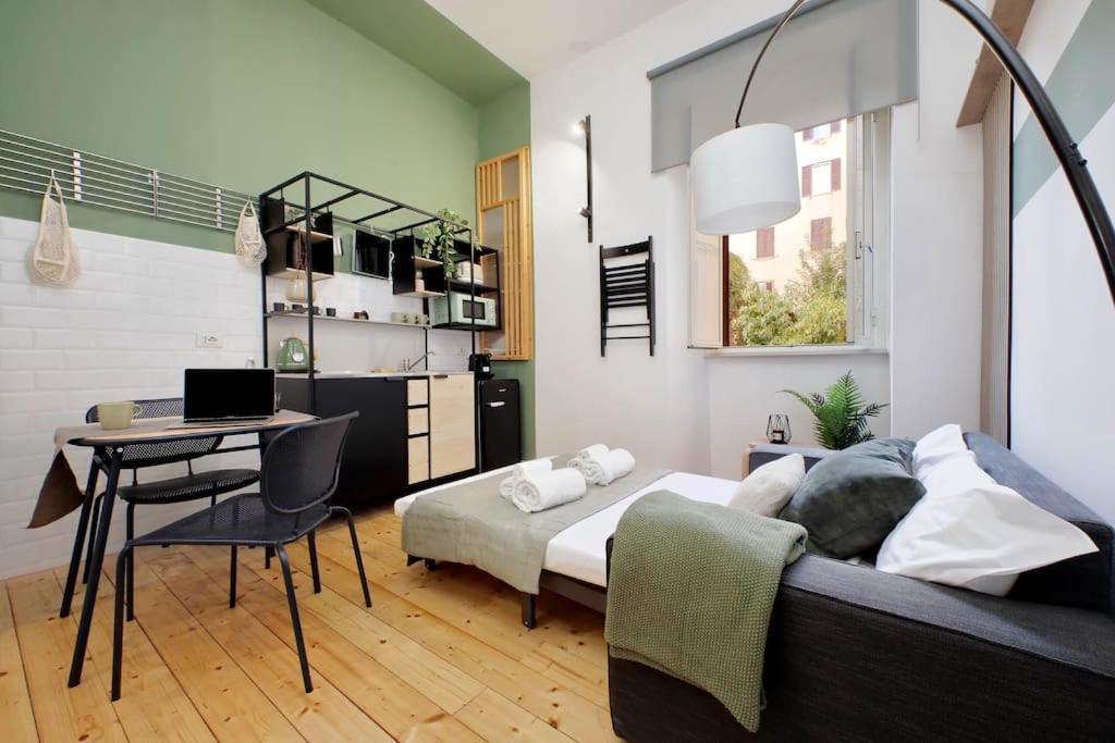 Gazometro Apartment Selfcheck-In Rome Bagian luar foto