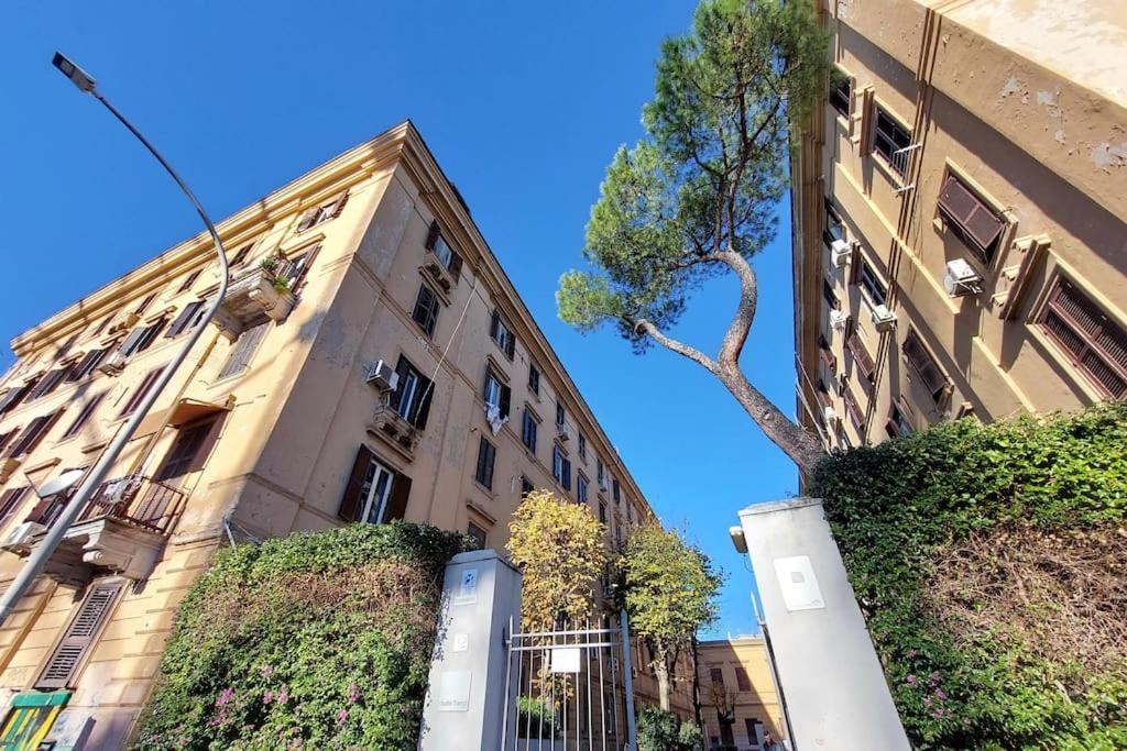 Gazometro Apartment Selfcheck-In Rome Bagian luar foto