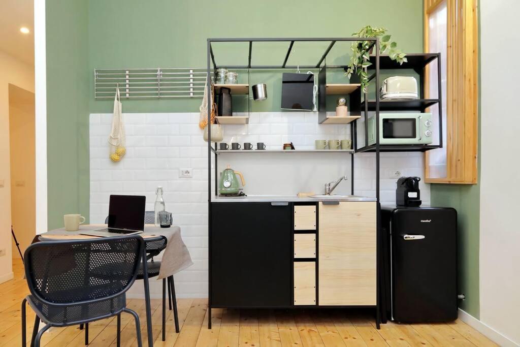 Gazometro Apartment Selfcheck-In Rome Bagian luar foto